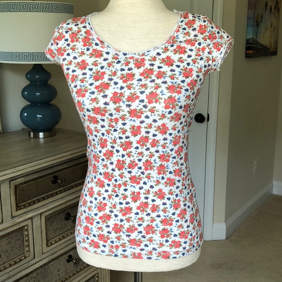 Zara Tops Floral Top Poshmark